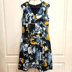 Preston & York Floral size 8 Sleeveless dress
